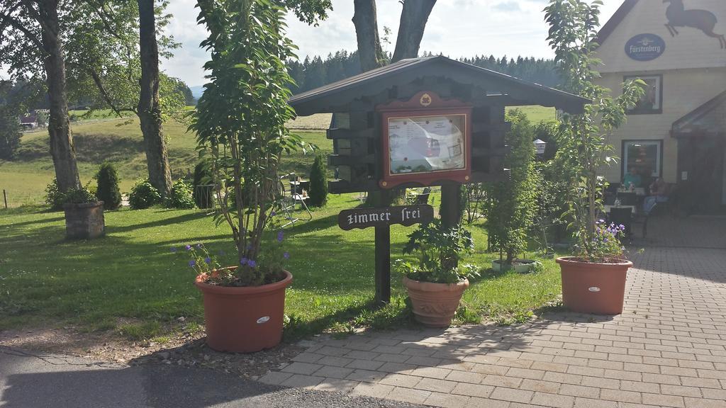 Gasthaus Zum Hirschen ฟวร์ตวานเงน ภายนอก รูปภาพ