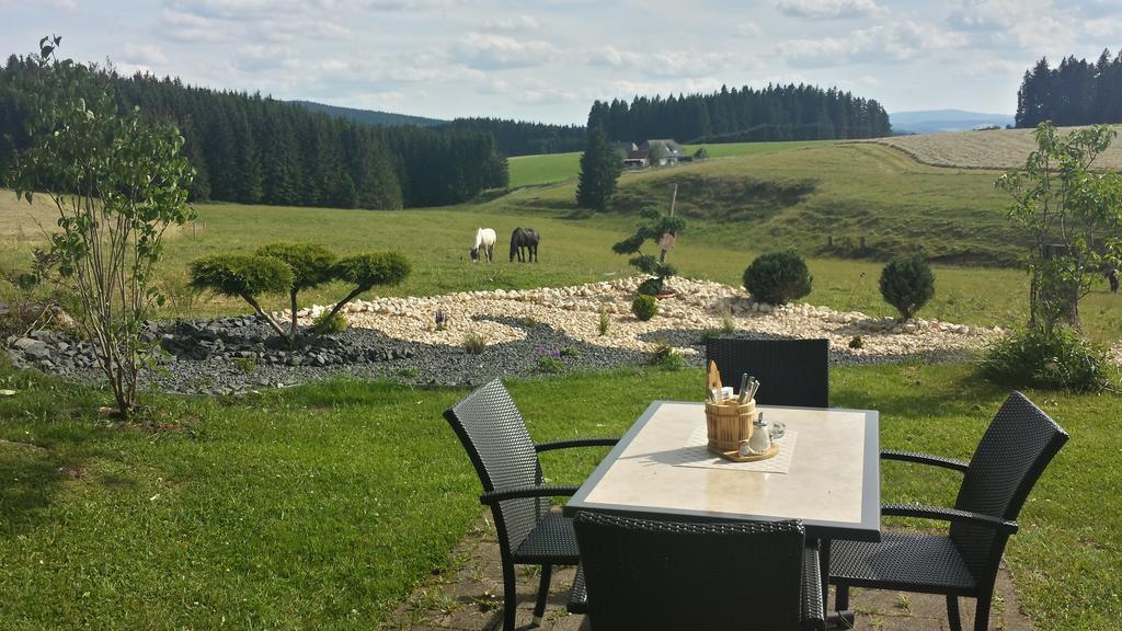 Gasthaus Zum Hirschen ฟวร์ตวานเงน ภายนอก รูปภาพ